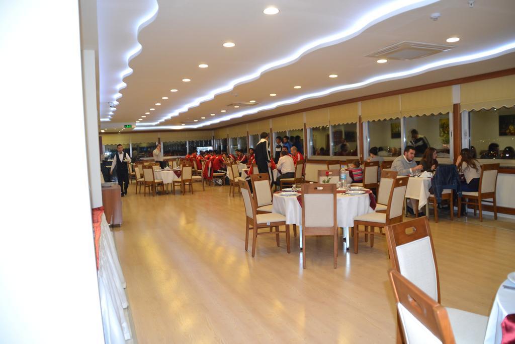 Palmcity Hotel Turgutlu Exterior foto