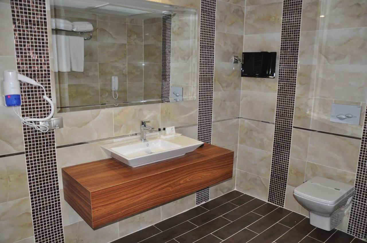Palmcity Hotel Turgutlu Cameră foto